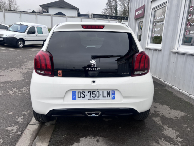 Peugeot 108 Roland Garros VTI 82