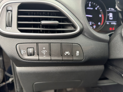 Hyundai i30 1.6 CRDI 110 CV