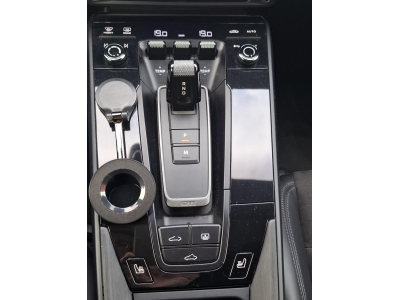 Porsche 911 Carrera 4 GTS PDK