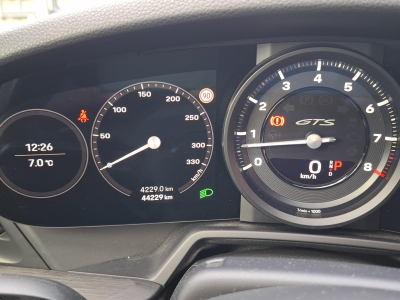 Porsche 911 Carrera 4 GTS PDK