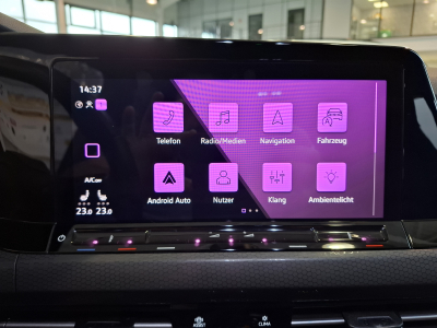 Volkswagen Golf GTI VIII 2.0 DSG 245 IQ. LIGHT,Camera, COCKPIT, Led,ALU 18'',SIEGES CHAUFF., GARANTIE