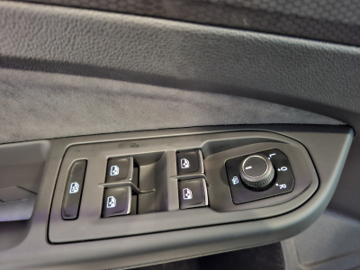 Volkswagen Golf GTI VIII 2.0 DSG 245 IQ. LIGHT,Camera, COCKPIT, Led,ALU 18'',SIEGES CHAUFF., GARANTIE