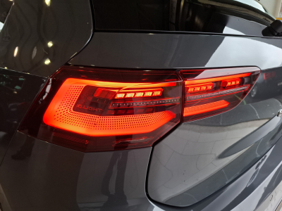 Volkswagen Golf GTI VIII 2.0 DSG 245 IQ. LIGHT,Camera, COCKPIT, Led,ALU 18'',SIEGES CHAUFF., GARANTIE