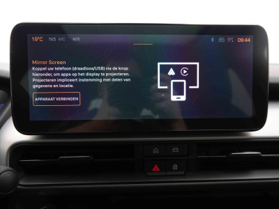 Jeep Avenger 1.2 MHEV DCT Summit