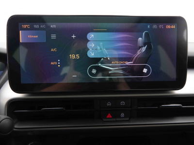 Jeep Avenger 1.2 MHEV DCT Summit