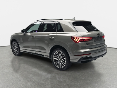 Audi Q3 35 TFSI S-Tronic 150  S-Line