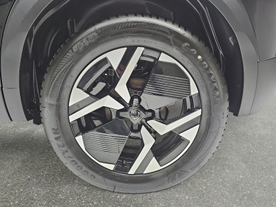 Peugeot 2008 1.2 Hybrid 145 E-DSC6 GT