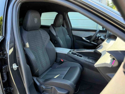 Peugeot 3008 1.2 Hybrid 145 E-DSC6 GT