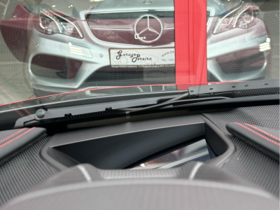 Ferrari SF90 Spider REPRISES POSSIBLE ... INZAHLUNGEN MÖGLICH Full options Great best comfort seats 1 HAND