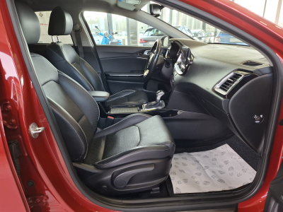Kia XCeed 1.6 TGDI 204 Platinum Edition,B.AUTO, NAVI, CAMERA, LED, CUIR, DIGITAL COCKPIT, JBL, 1 HAND