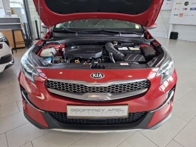 Kia XCeed 1.6 TGDI 204 Platinum Edition,B.AUTO, NAVI, CAMERA, LED, CUIR, DIGITAL COCKPIT, JBL, 1 HAND