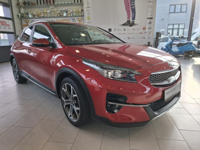 Kia XCeed 1.6 TGDI 204 Platinum Edition,B.AUTO, NAVI, CAMERA, LED, CUIR, DIGITAL COCKPIT, JBL, 1 HAND
