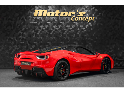 Ferrari 488 GTB 3.9 V8 - ROSSO CORSA