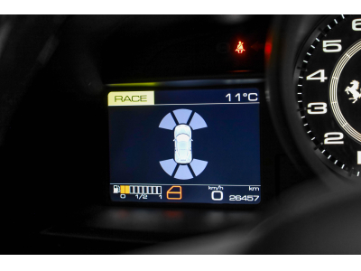 Ferrari 488 GTB 3.9 V8 - ROSSO CORSA