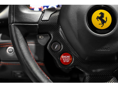 Ferrari 488 GTB 3.9 V8 - ROSSO CORSA