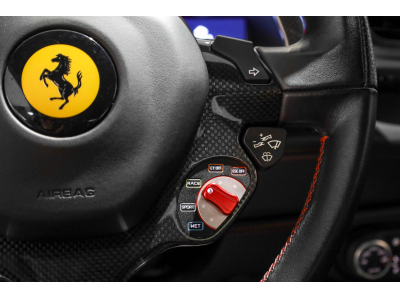 Ferrari 488 GTB 3.9 V8 - ROSSO CORSA