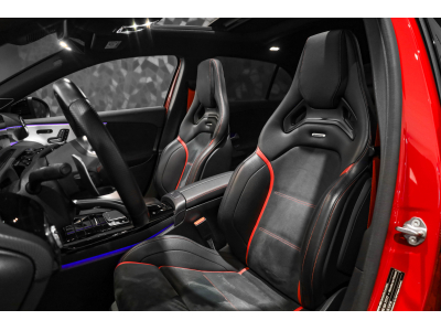 Mercedes-Benz A 35 AMG 4 MATIC
