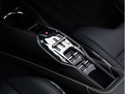 Ferrari SF90 Spider CARBONE | LIFT | CAMERA 360 | JBL | TVA