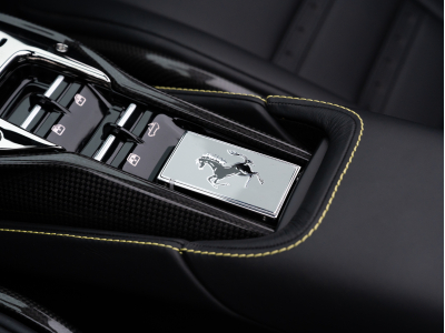 Ferrari SF90 Spider CARBONE | LIFT | CAMERA 360 | JBL | TVA