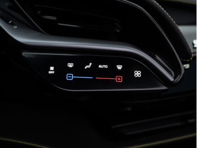 Ferrari SF90 Spider CARBONE | LIFT | CAMERA 360 | JBL | TVA