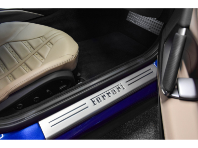 Ferrari 812 Superfast 6.5 V12 - BLEU TOUR DE FRANCE