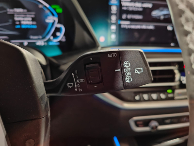 BMW X5 XDRIVE 45E PHEV PACK M SUSPENSION PNEUMATIQUE TOIT PANO OUV