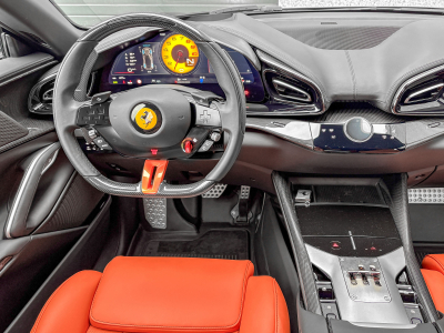 Ferrari Purosangue PUROSANGUE V12 /CARBON/NERO PUROSANGUE/PRIVAT