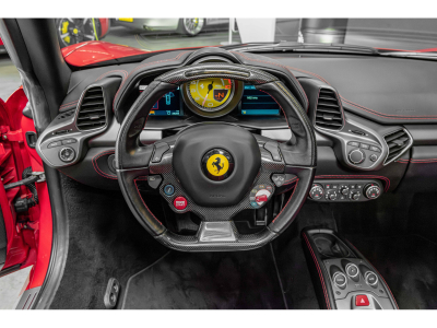 Ferrari 458 V8 4.5/458 SPIDER/SERVICE NEU/CARBON LENKRAD/ FERRARI SERVICE 09.2025