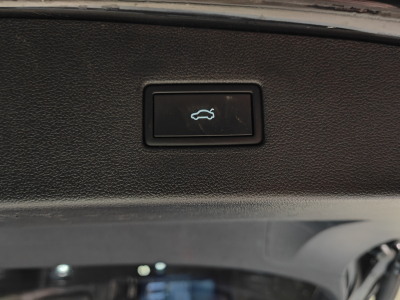 Volkswagen Tiguan Allspace 2.0 TDI DSG R-LINE 7 PLACES 4MOTION CARPLAY CUIR TOIT OUV