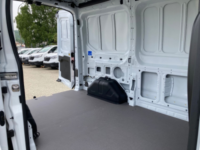 Ford Transit 2.0 TDCi 165 L2H2 4x4 Trend AHK/270° Türen