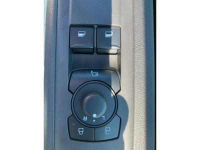 Ford Transit Custom 2.0 TDCi 170 BVA L2H1 DOKA TREND AHK/NAVI