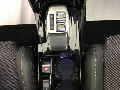 Peugeot 2008 Hybrid 145 e-DCS6 GT Navy/360°