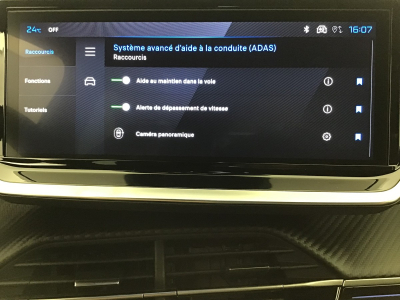 Peugeot 2008 Hybrid 145 e-DCS6 GT Navy/360°