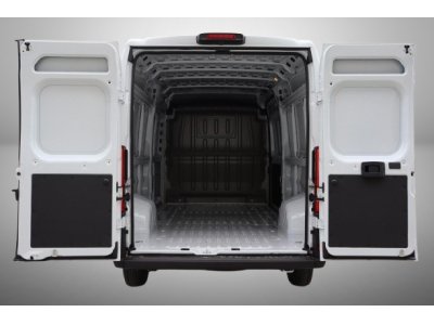 Peugeot Boxer 2.2 BlueHDI 140 EAT8 L3H2