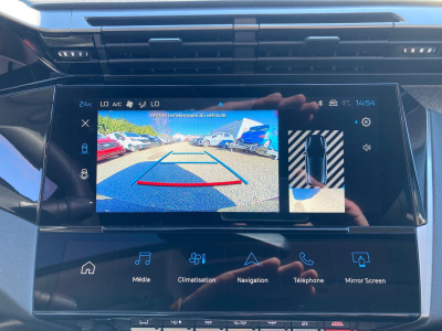 Peugeot 308 1.5 BlueHDI 130 EAT8 ALLURE