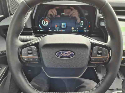 Ford Puma 1.0i Ecoboost 125 AT Titanium