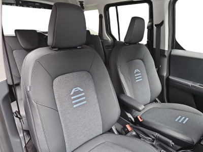 Ford Tourneo Courier 1.0i Ecoboost 126 Active Automatik