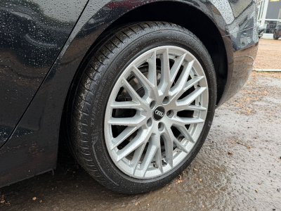 Audi A4 A4 Avant quattro sport