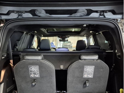 Peugeot 5008 2.0 BLUEHDI 180 GT 7 SITZE FOCAL PANO CUIR NAVI 1 HAND