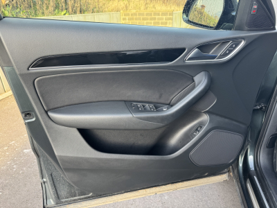 Audi Q3 2.0 TFSI SPORT SLINE QUATTRO/PANO/VOLL LEDER