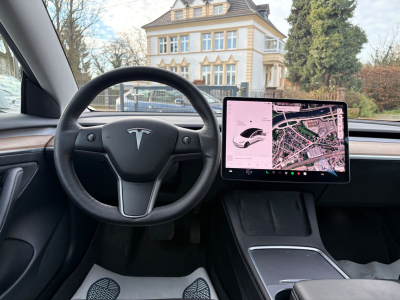 Tesla Model 3 Model 3 Long Range Dual AWD/AUTOPILOT/