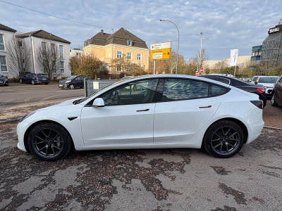 Tesla Model 3 Model 3 Long Range Dual AWD/AUTOPILOT/