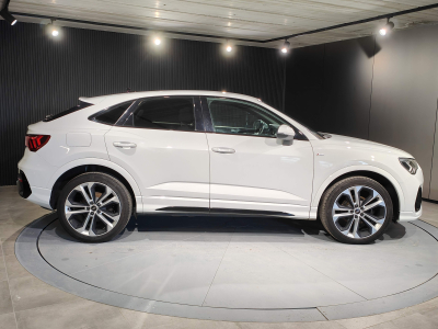 Audi Q3 SPORTBACK 35 TDI S-TRONIC S LINE CAMERA GPS CARPLAY SIEGES CHAUFFANTS