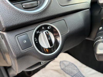 Mercedes-Benz C 220 T CDI BlueEfficiency