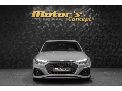 Audi RS4 AVANT 2.9 V6 QUATTRO