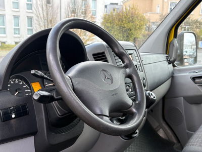 Mercedes-Benz Sprinter II 519 / Schiebeladeflache/