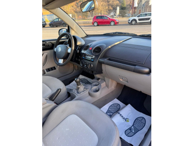 Volkswagen New Beetle Cabriolet 1.6