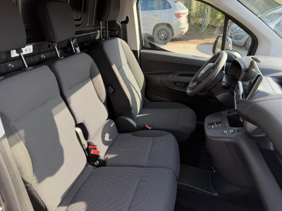 Opel Combo L2H1 EAT8 130 3 Sitzer/Kamera/Klimaauto