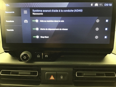 Peugeot Partner L1H1 AT 130 Navy/Kamera/Holzboden