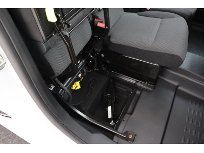 Peugeot Partner L2H1 102 Navy/Kamera/digitaler Spiegel